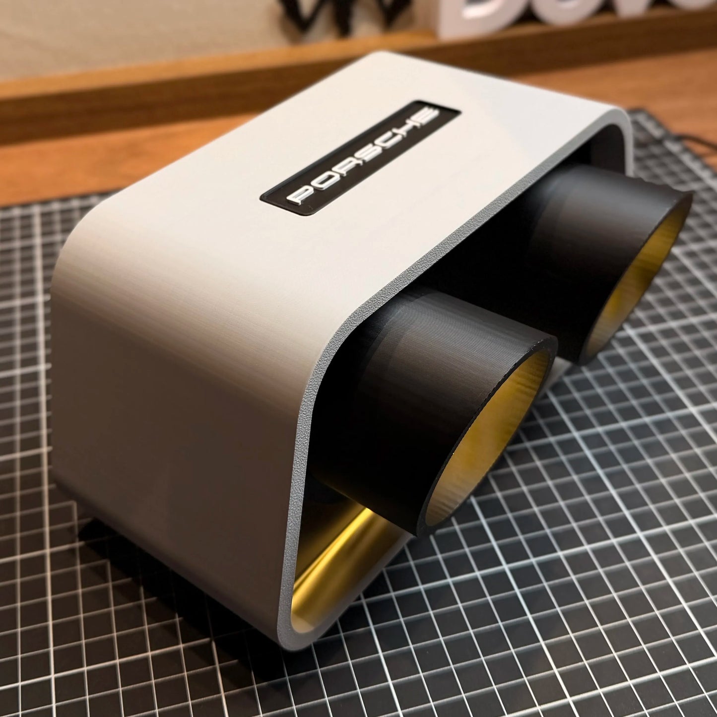 Porsche Lamp - Exhaust Tips