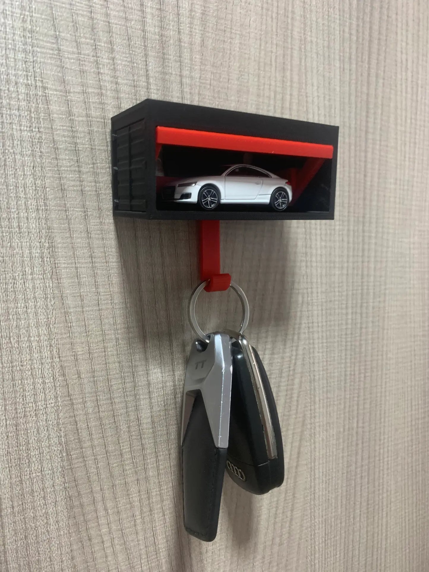 Car garage key holder v.2