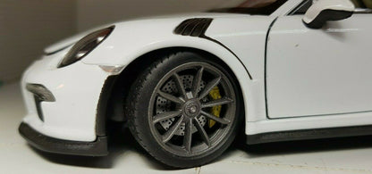 Porsche 911 GT3 RS (992), 1:24 Scale Diecast Model Car